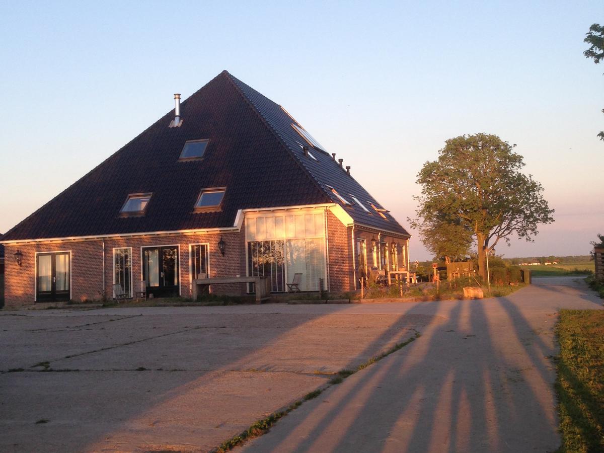 Bed and Breakfast Boerderij De Waard Anna Paulowna Экстерьер фото