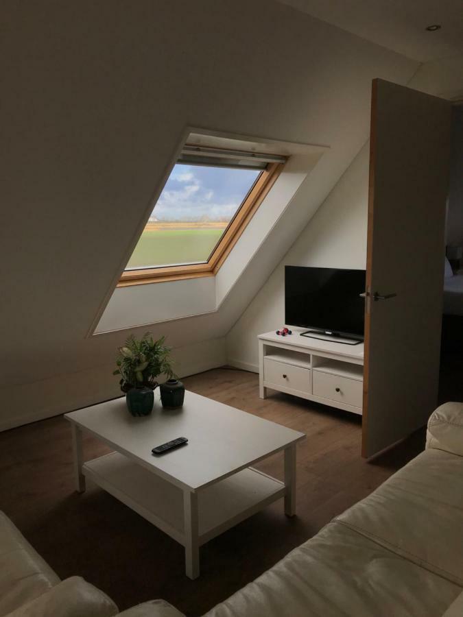 Bed and Breakfast Boerderij De Waard Anna Paulowna Экстерьер фото